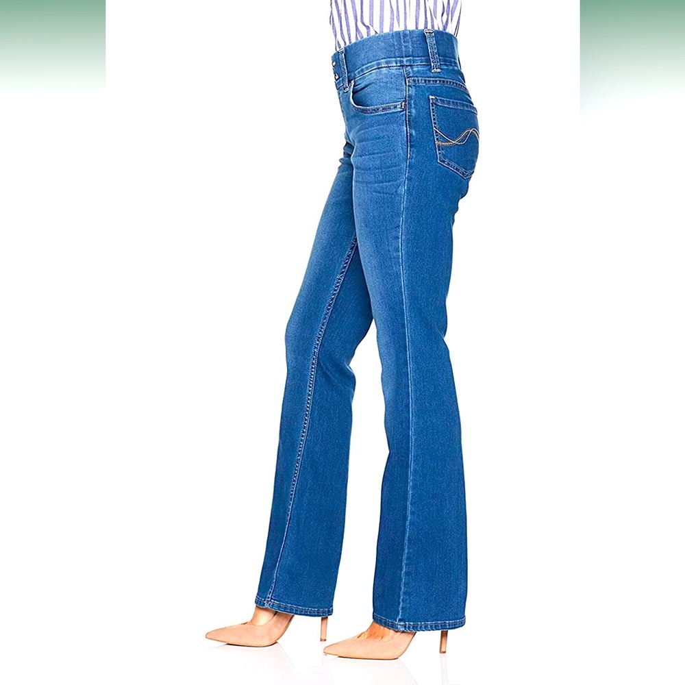 Riders by Lee Women's Pull on Waist Smoother Bootcut - Size 12